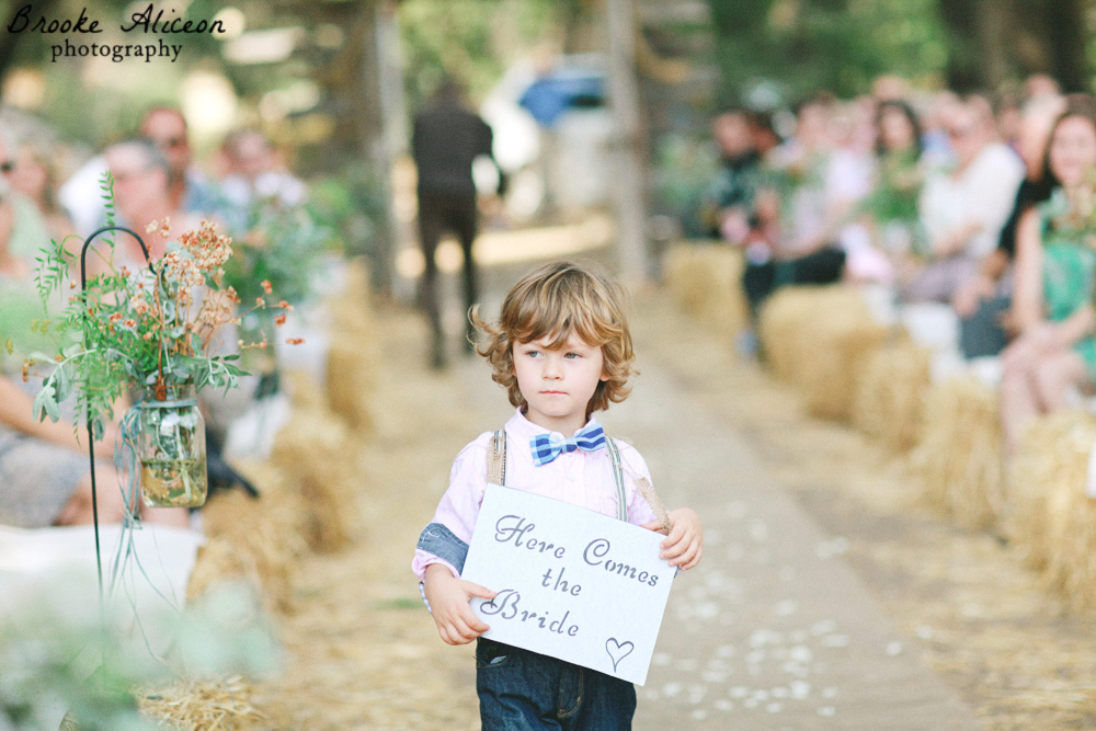 ring bearer, here comes the bride sign, cute ring bearer clothes, vintage boy clothes, ramona wedding photographer, brooke aliceon photography