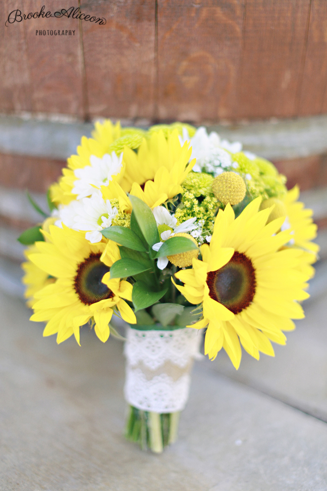 Sunflower wedding bouquet, rustic sunflower bouquet